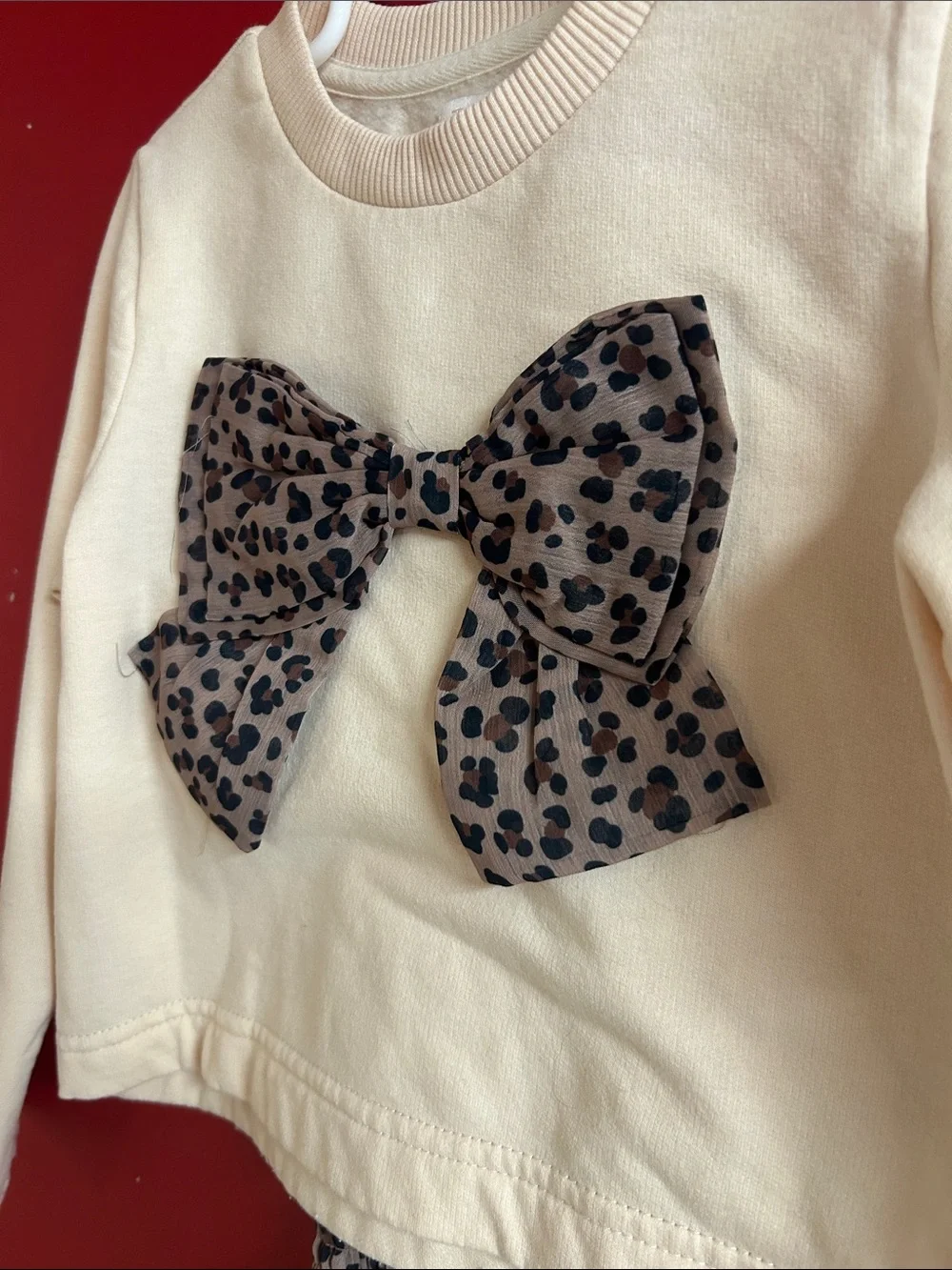 Tahari Cream Top with skort Leopard-Print Bow Accent size 5t
